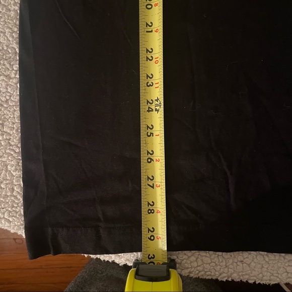 Chicago Blackhawks Black Scale  T-Shirt - Picture 6 of 7